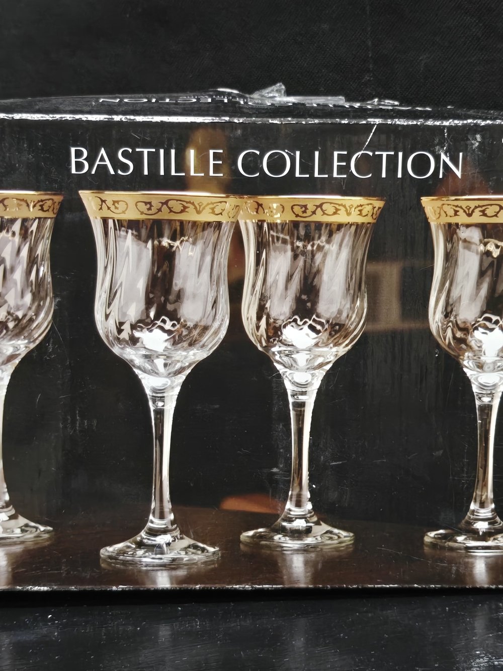 Optic Bowl Gold Rim Wine Glasses - Bastille Collection, Set4